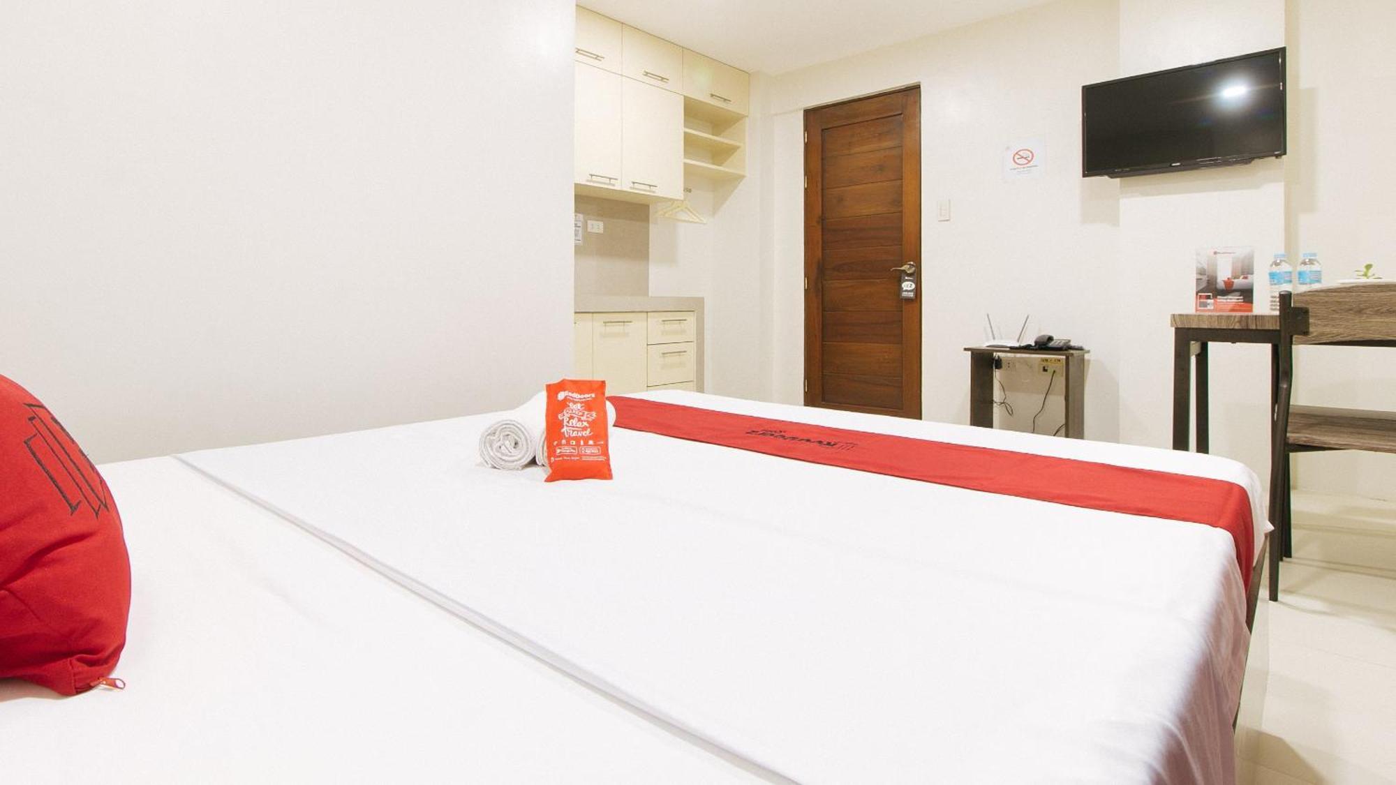 Reddoorz Near Fernwoods Garden Quezon City Exterior photo