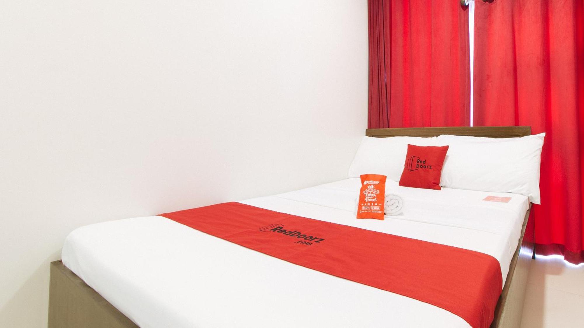 Reddoorz Near Fernwoods Garden Quezon City Exterior photo