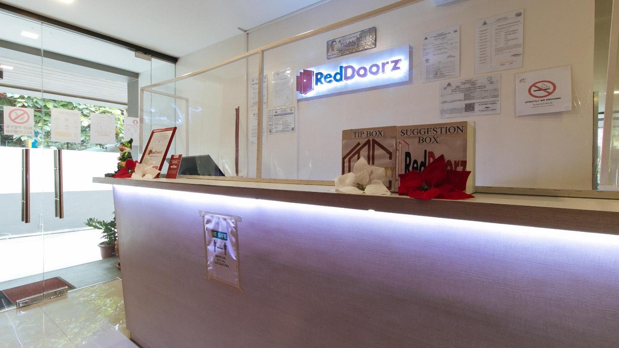 Reddoorz Near Fernwoods Garden Quezon City Exterior photo